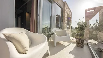 Contemporary Villa Retreat with Heated Pool, Splitska