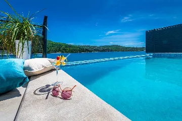 Modern Seaside Villa with Pool in Slano