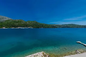 Modern Seaside Villa with Pool in Slano