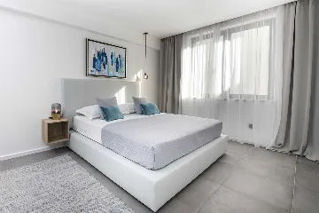 Modern Seaside Villa with Pool in Slano