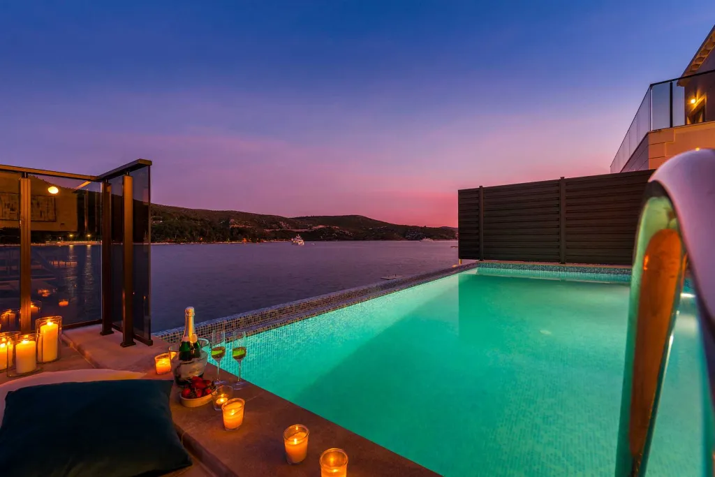 Modern Seaside Villa with Pool in Slano