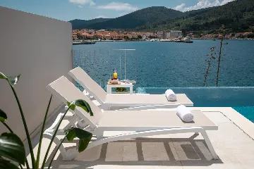 Contemporary Villa Retreat with Pool in Vela Luka