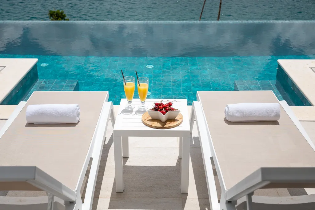 Contemporary Villa Retreat with Pool in Vela Luka