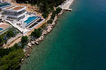 Contemporary Villa Retreat with Pool in Vela Luka