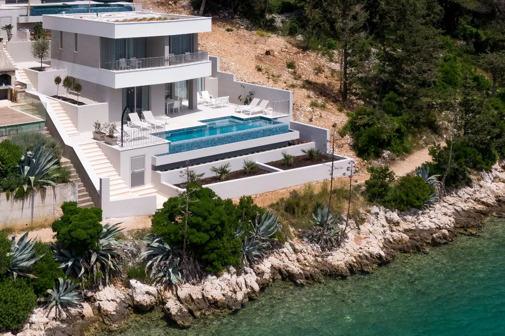 Contemporary Villa Retreat with Pool in Vela Luka