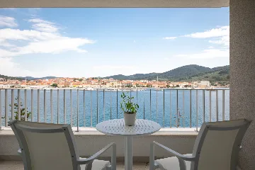 Contemporary Villa Retreat with Pool in Vela Luka