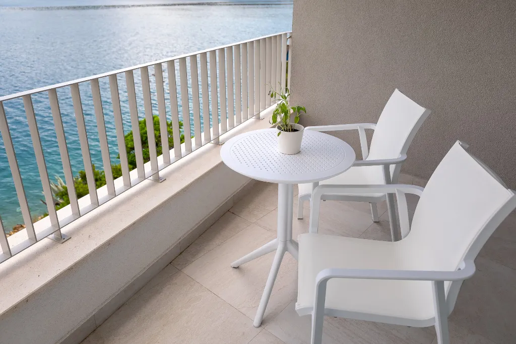 Contemporary Villa Retreat with Pool in Vela Luka