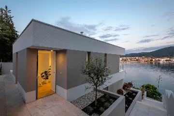 Contemporary Villa Retreat with Pool in Vela Luka