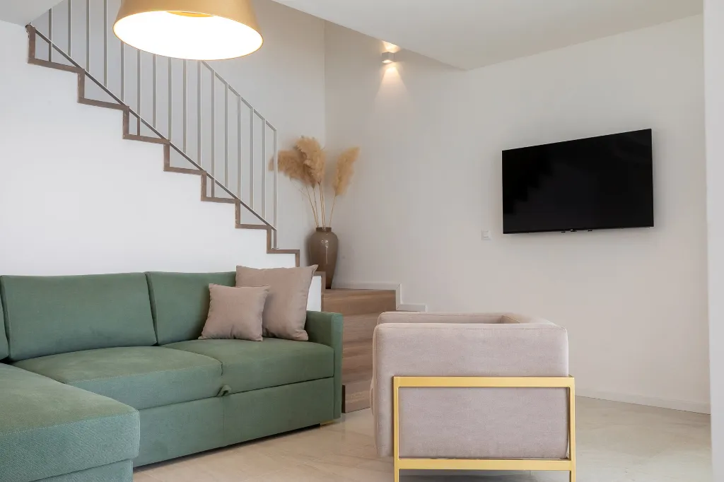 Contemporary Villa Retreat with Pool in Vela Luka