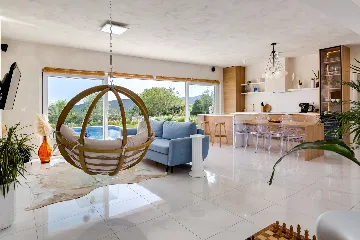 Modern Villa Retreat with Pool in Radašinovci