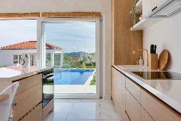 Modern Villa Retreat with Pool in Radašinovci