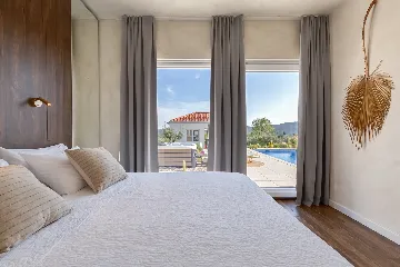 Modern Villa Retreat with Pool in Radašinovci