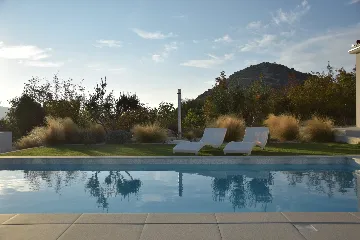 Modern Villa Retreat with Pool in Radašinovci