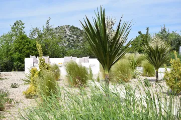 Modern Villa Retreat with Pool in Radašinovci