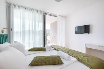 Modern Island Villa with Pool in Vela Luka