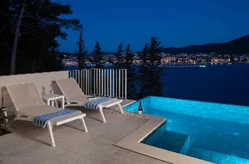 Modern Island Villa with Pool in Vela Luka