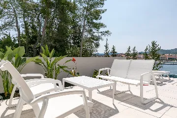 Seaside Villa Escape with Pool, Vela Luka