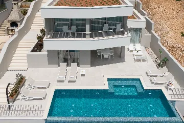 Seaside Villa Escape with Pool, Vela Luka