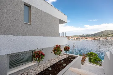 Seaside Villa Escape with Pool, Vela Luka