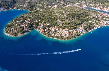 Seaside Villa Escape with Pool, Vela Luka