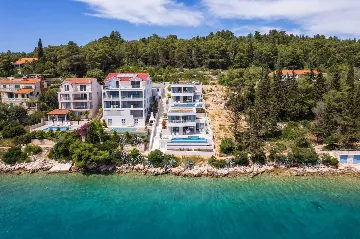 Seaside Villa Escape with Pool, Vela Luka