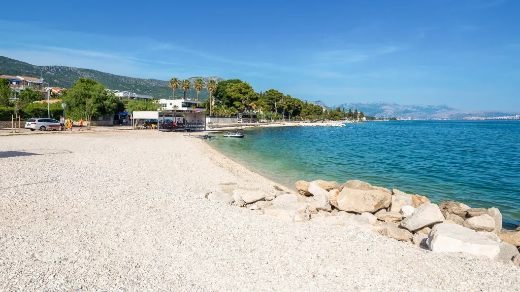 Modern 7-Bedroom Villa with Heated Pool in Kaštel Stari