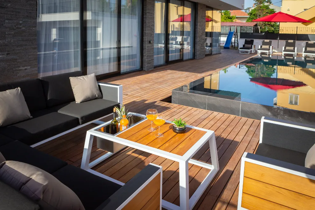 Modern 7-Bedroom Villa with Heated Pool in Kaštel Stari