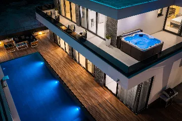 Modern 7-Bedroom Villa with Heated Pool in Kaštel Stari