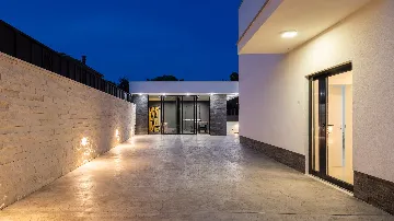 Modern 7-Bedroom Villa with Heated Pool in Kaštel Stari