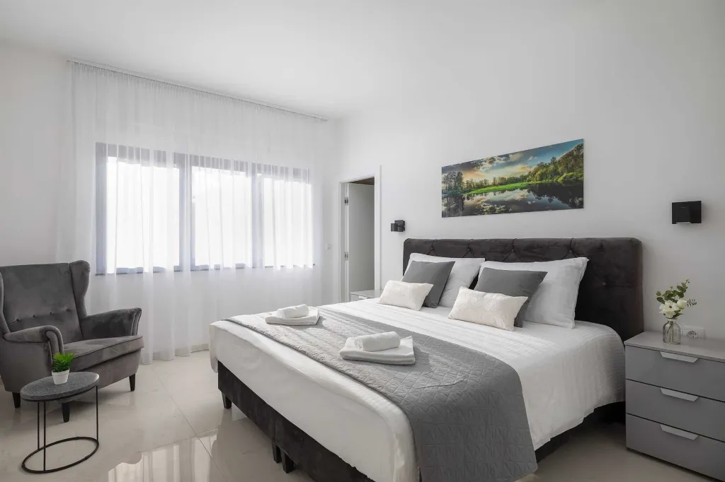 Modern 7-Bedroom Villa with Heated Pool in Kaštel Stari
