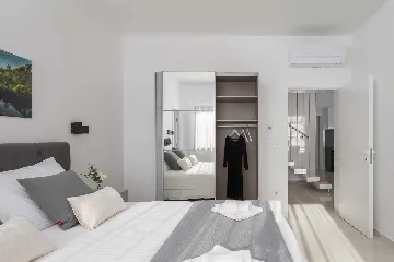 Modern 7-Bedroom Villa with Heated Pool in Kaštel Stari