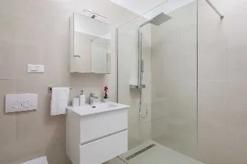 Modern 7-Bedroom Villa with Heated Pool in Kaštel Stari