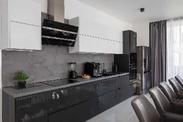 Modern 7-Bedroom Villa with Heated Pool in Kaštel Stari