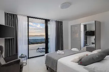 Modern 7-Bedroom Villa with Heated Pool in Kaštel Stari