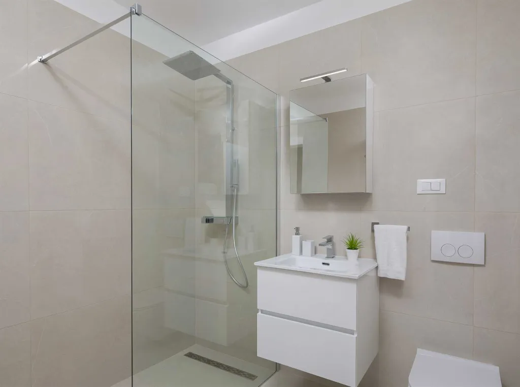 Modern 7-Bedroom Villa with Heated Pool in Kaštel Stari