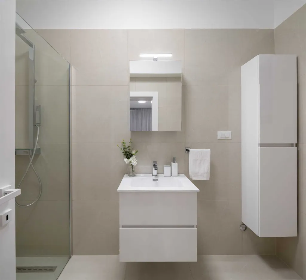 Modern 7-Bedroom Villa with Heated Pool in Kaštel Stari