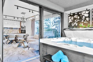 Seaside Retreat Villa in Okrug Gornji with 8 Bedrooms