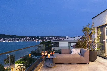 Seaside Retreat Villa in Okrug Gornji with 8 Bedrooms