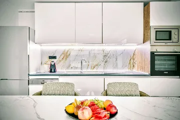 Seaside Retreat Villa in Okrug Gornji with 8 Bedrooms