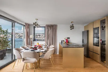 Seaside Retreat Villa in Okrug Gornji with 8 Bedrooms