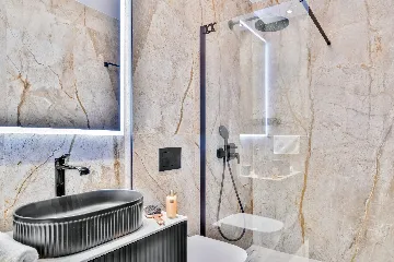 Seaside Retreat Villa in Okrug Gornji with 8 Bedrooms