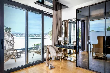 Seaside Retreat Villa in Okrug Gornji with 8 Bedrooms