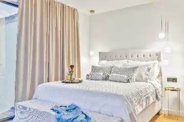 Seaside Retreat Villa in Okrug Gornji with 8 Bedrooms