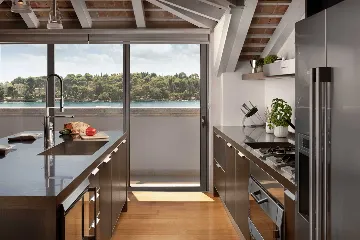 Contemporary City Villa with 6 Bedrooms in Rovinj