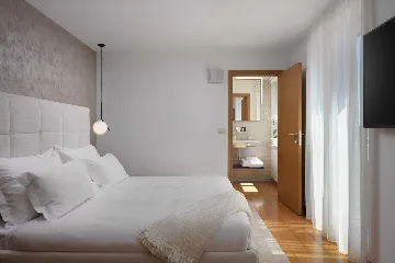 Contemporary City Villa with 6 Bedrooms in Rovinj