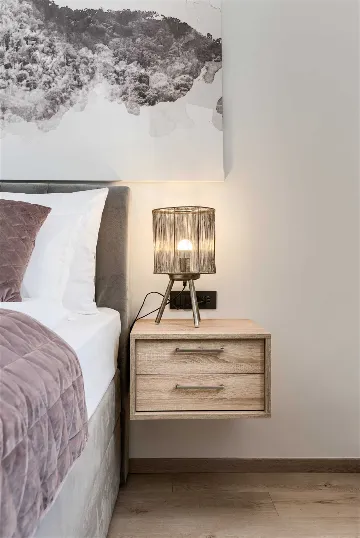 Modern Villa with Pool and Jacuzzi in Rakalj