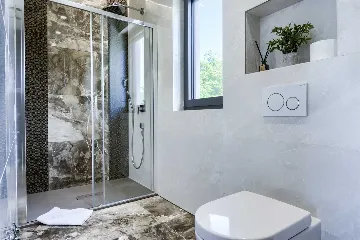 Modern Villa with Pool and Jacuzzi in Rakalj