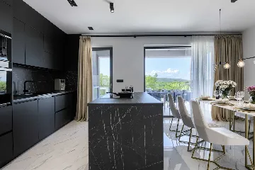 Modern Villa with Pool and Jacuzzi in Rakalj