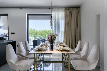 Modern Villa with Pool and Jacuzzi in Rakalj