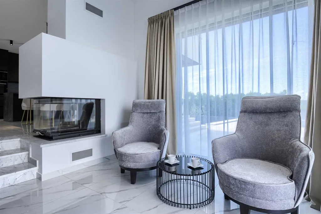 Modern Villa with Pool and Jacuzzi in Rakalj
